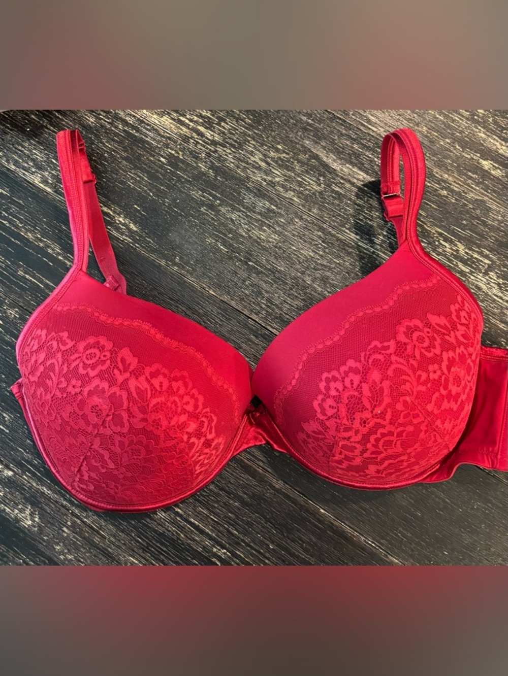 Olga Red Lace Contour Push-Up Bra